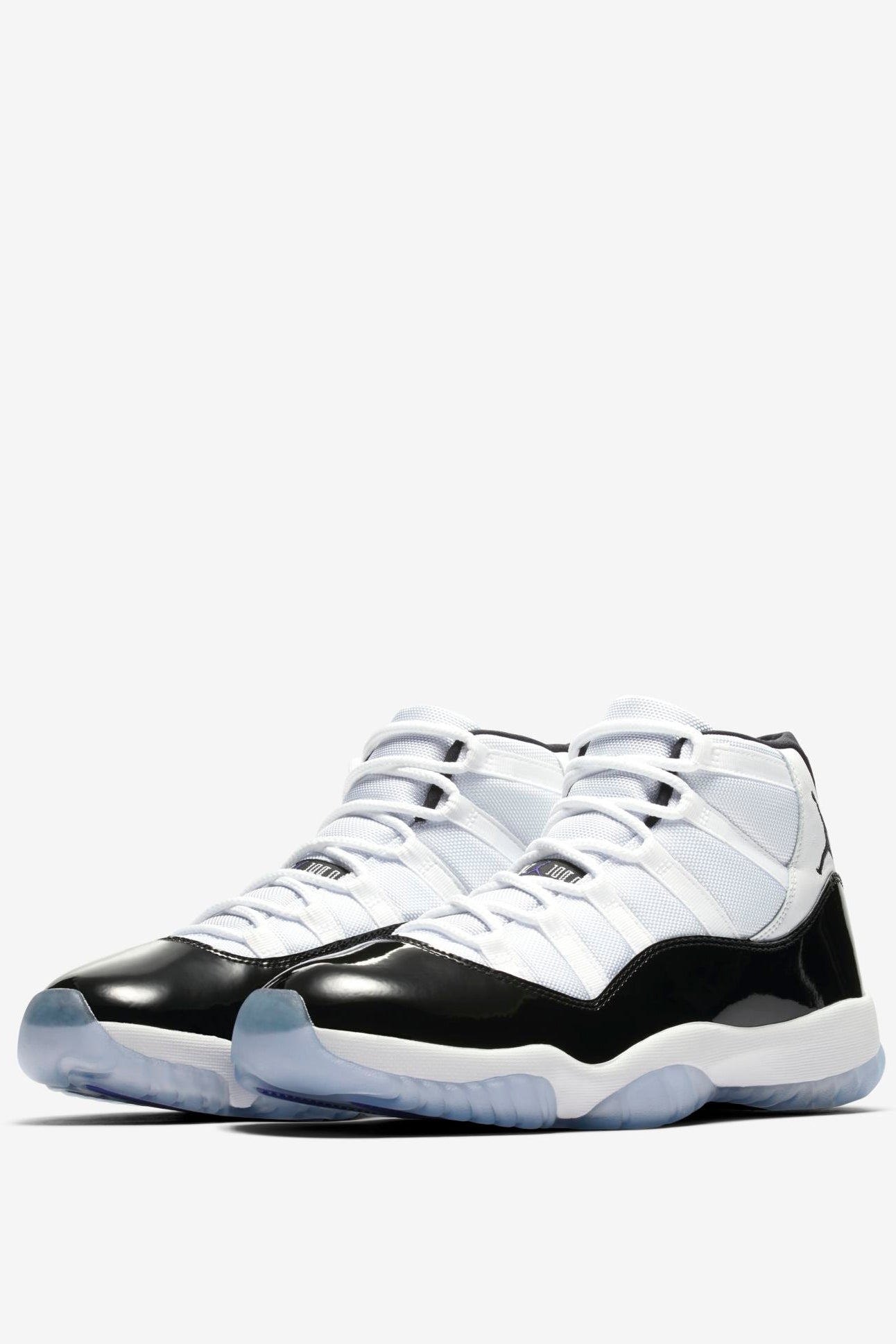 Air Jordan 11 Retro "White/Black"