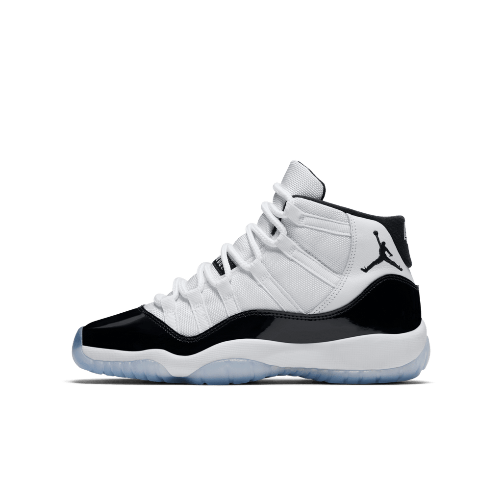 Air Jordan 11 Retro "White/Black"